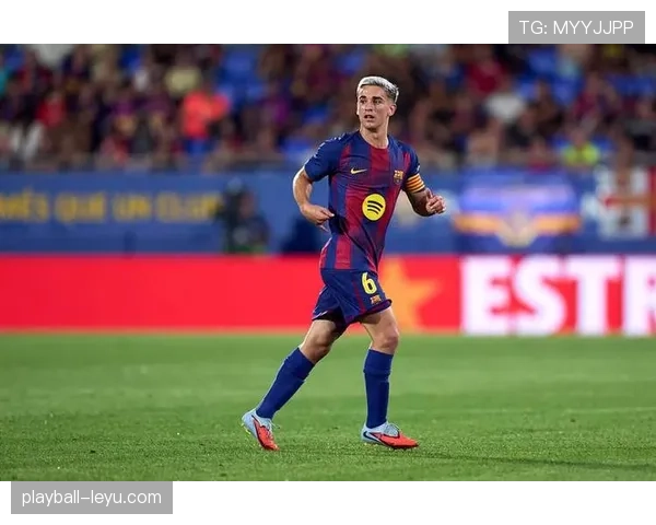 加维右膝前十字韧带重伤，巴萨新星康复之路充满挑战