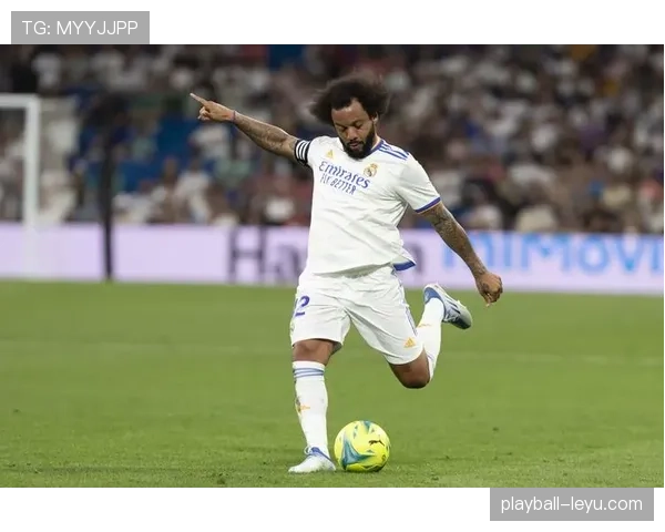 赫罗纳官宣新援加盟,战力升级引发广泛关注 赫罗纳官宣新援加盟,战力升级引发广泛关注