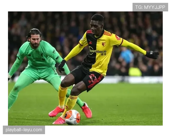 科隆队新赛季强势崛起:表现亮眼迎挑战,机遇与压力并存 科隆队新赛季强势崛起:表现亮眼迎挑战,机遇与压力并存