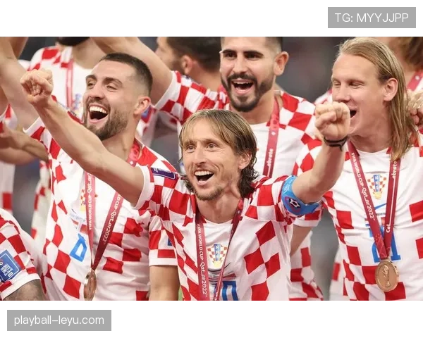 辉煌重温：欧洲杯季军荣耀之路闪耀难忘瞬间