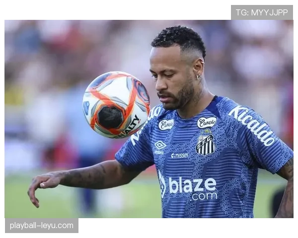 内马尔重返桑托斯身披10号球衣，激情回归引爆球迷期待