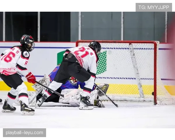 维拉定位球战术奏效，团队协作与灵活打法闪耀赛场