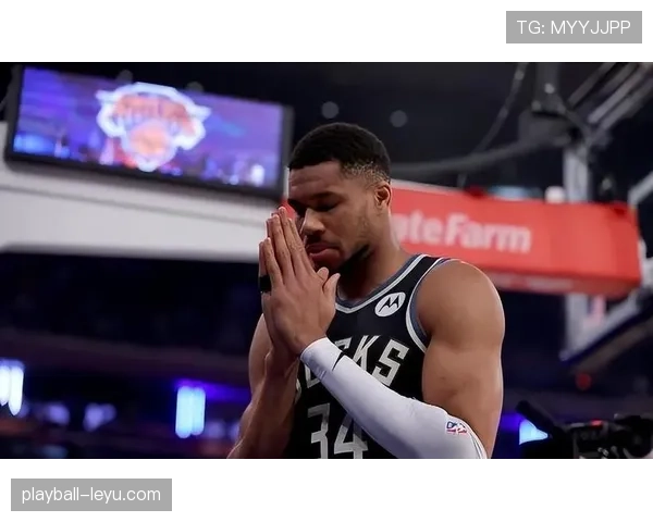 波蒂斯无球跑动拉开空间，高效输出改变雄鹿内线格局