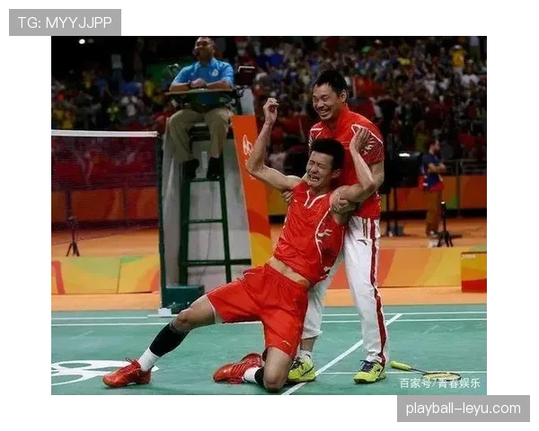 刷到谌龙赛后拎着塑料袋挤地铁，奥运冠军和上班族只差一趟站